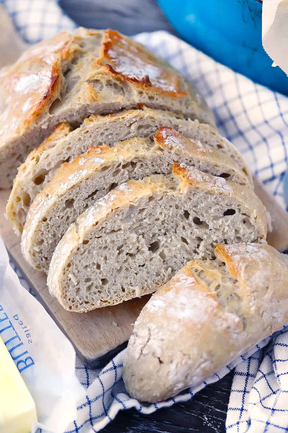 No knead artisan bread sliced.